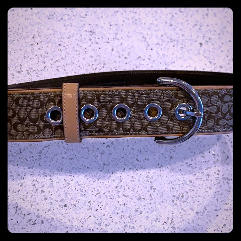 Coach Tan Belt, Size Small